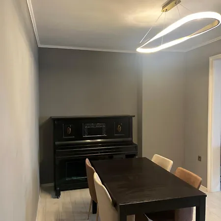 דירה In Center *